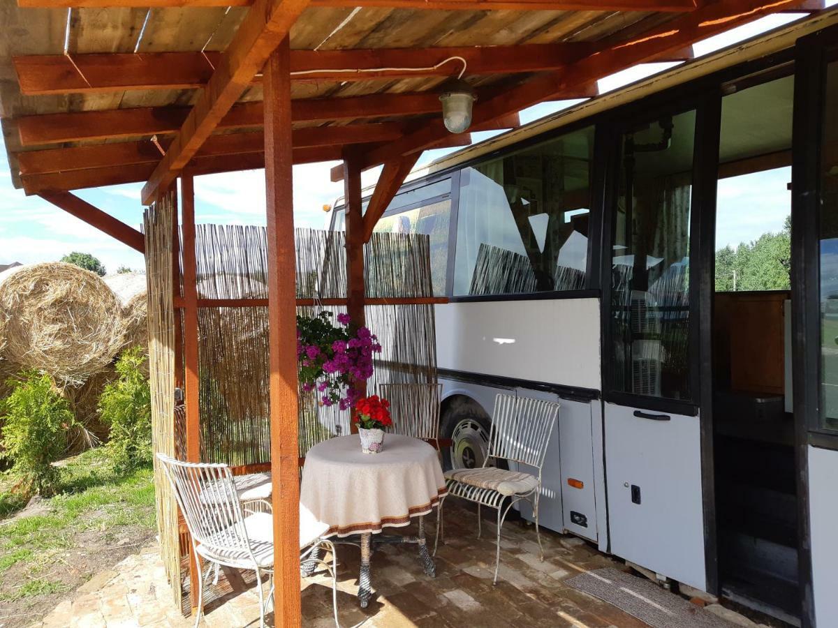 Villa Atomi Countrybus à Aucugals Extérieur photo